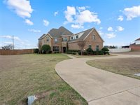 105 Kelly Drive, Waxahachie, TX 75167