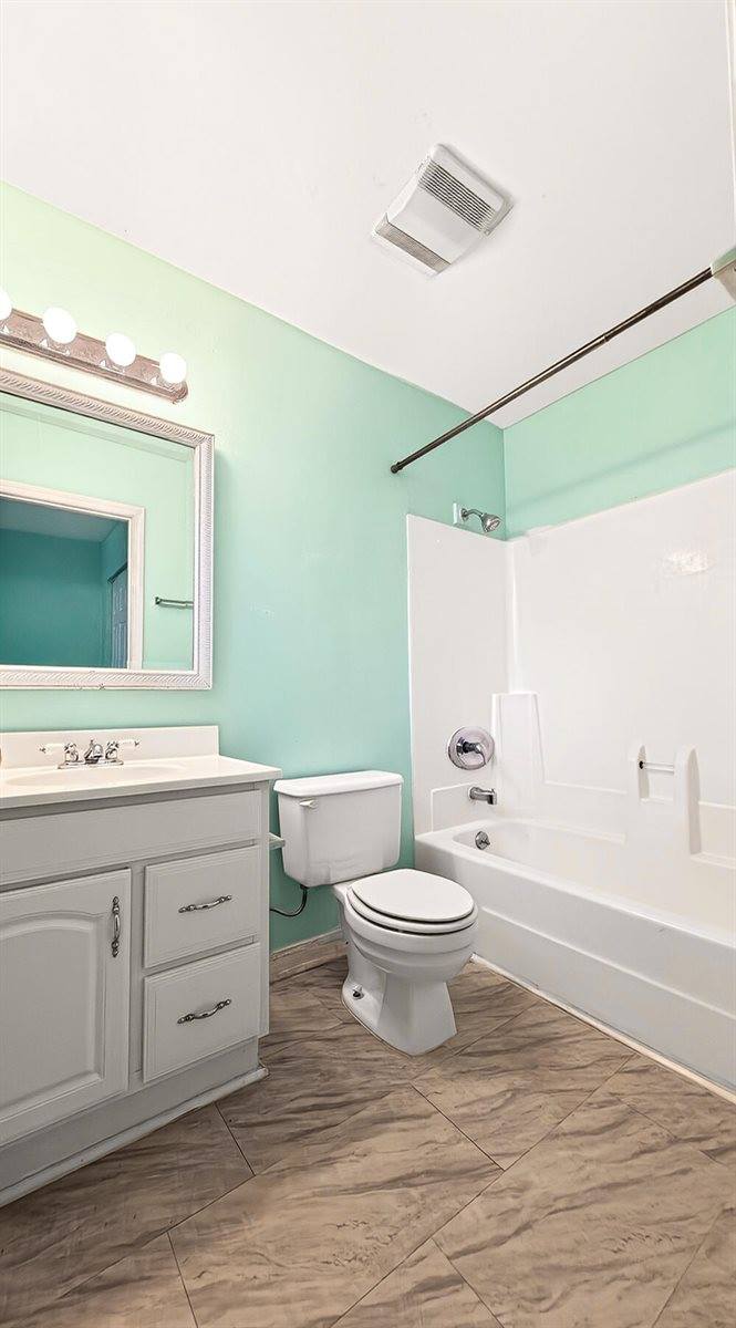 120 Luden Drive, Summerville, SC 29483