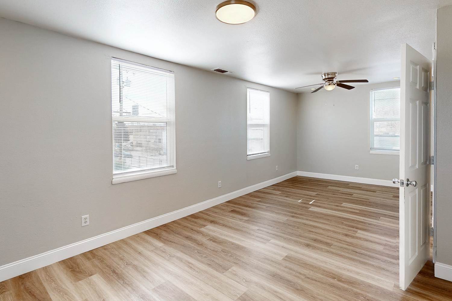 444 Teegarden Avenue, Yuba City, CA 95991