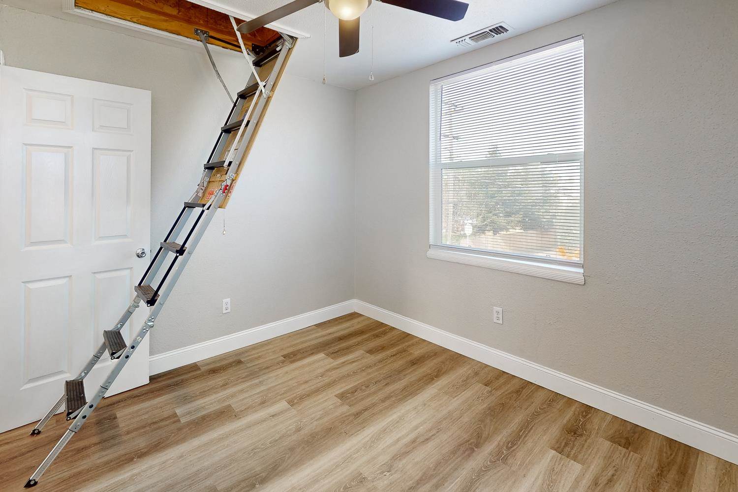 444 Teegarden Avenue, Yuba City, CA 95991