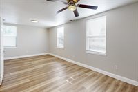 444 Teegarden Avenue, Yuba City, CA 95991