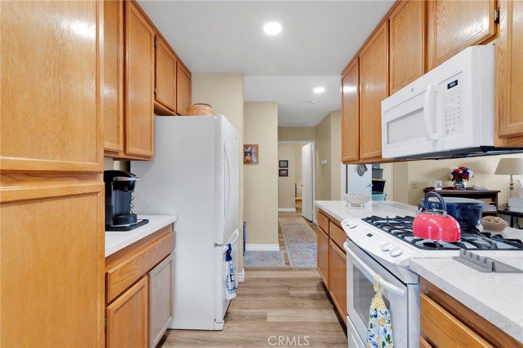 13032 Rainwood Court, Victorville, CA 92395