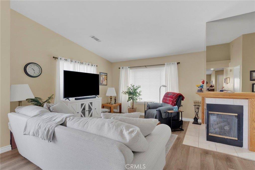 13032 Rainwood Court, Victorville, CA 92395