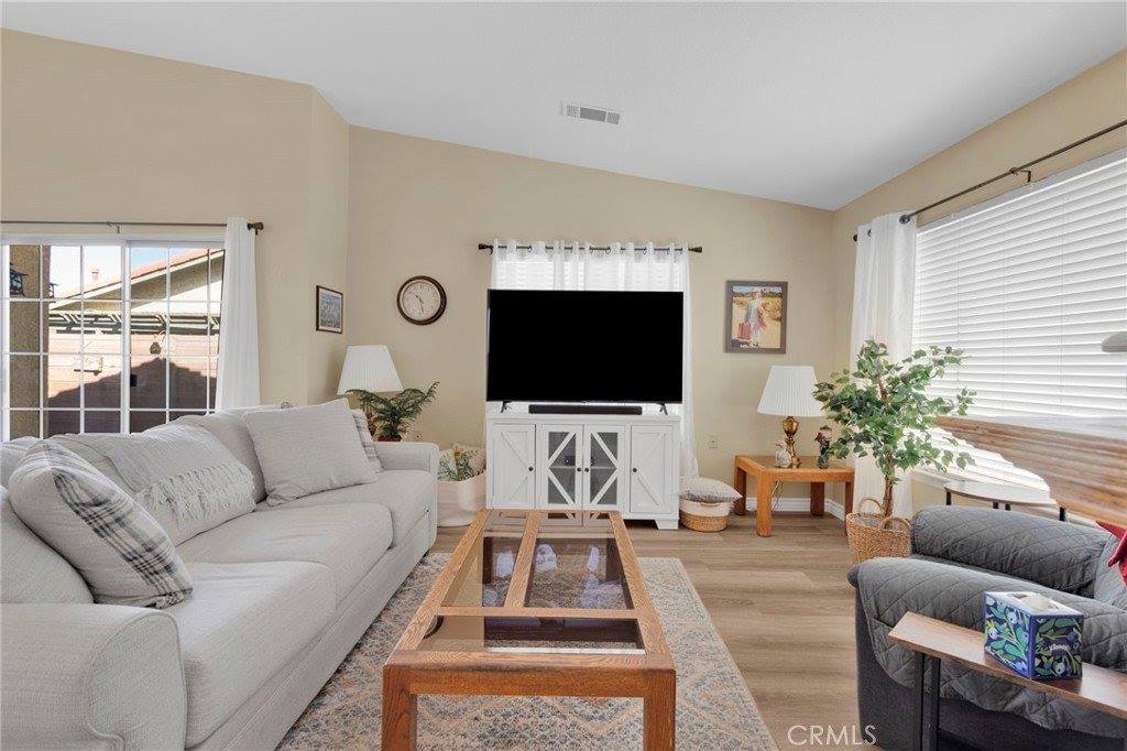 13032 Rainwood Court, Victorville, CA 92395