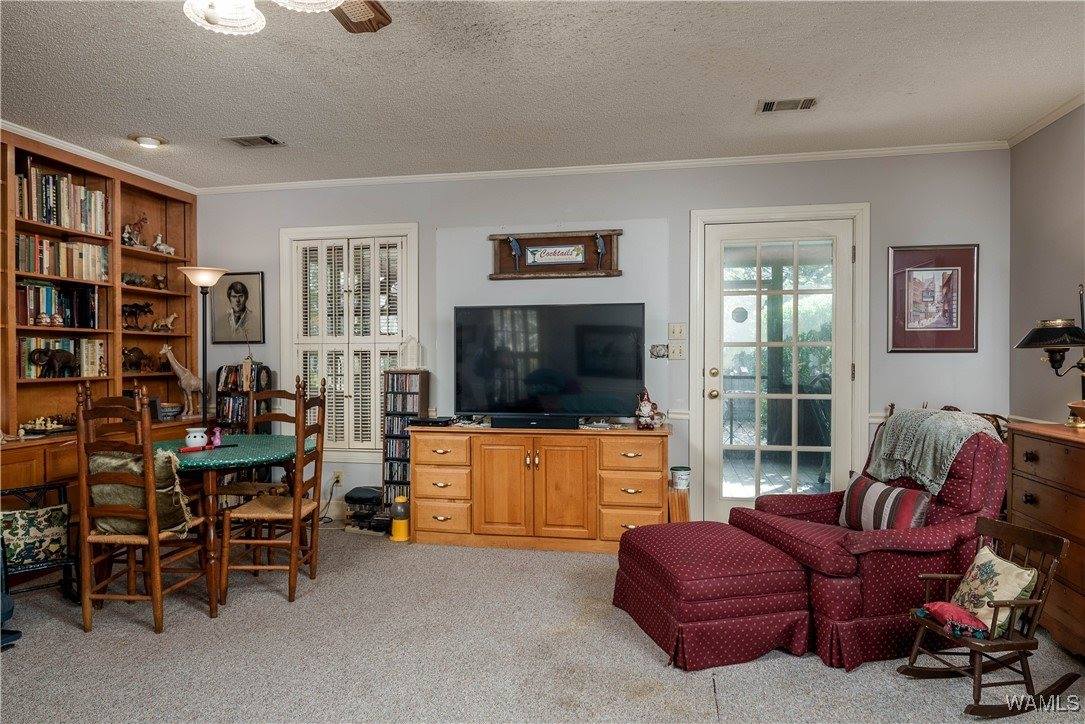 205 E Main Street, Livingston, AL 35470