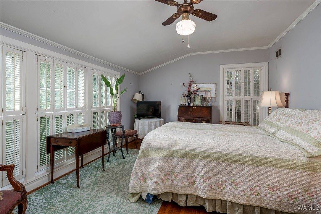 205 E Main Street, Livingston, AL 35470