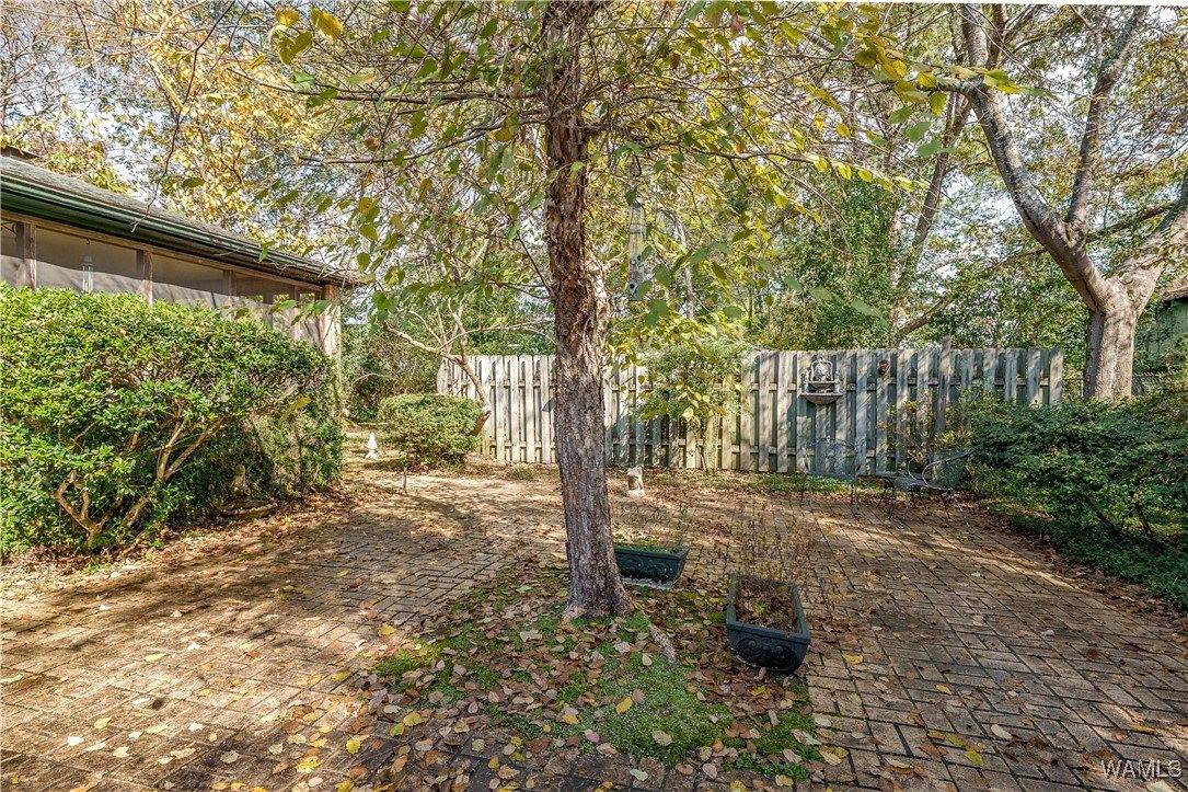 205 E Main Street, Livingston, AL 35470