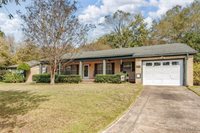 205 E Main Street, Livingston, AL 35470