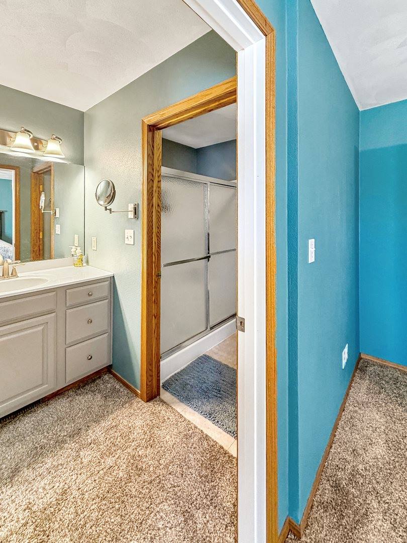 1150 South Greenfield Drive, #1150, Freeport, IL 61032