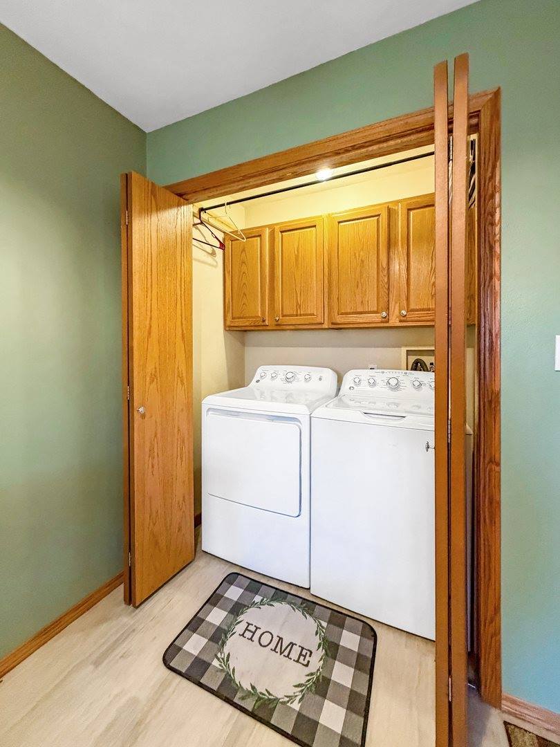 1150 South Greenfield Drive, #1150, Freeport, IL 61032