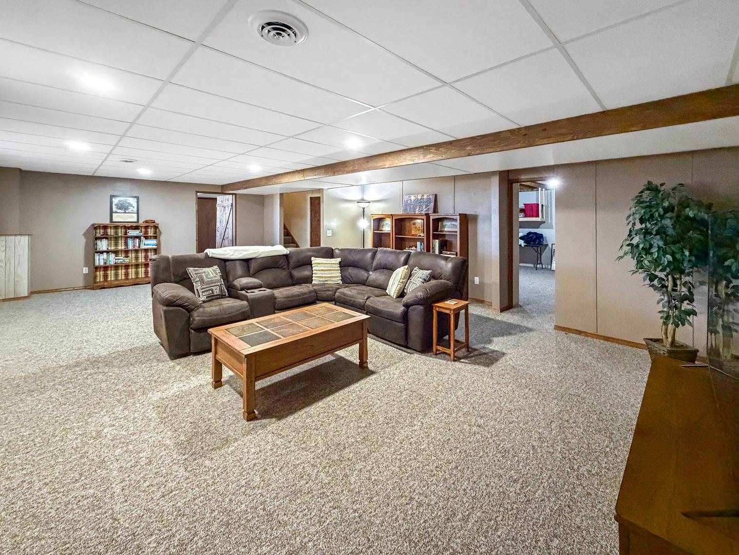 1150 South Greenfield Drive, #1150, Freeport, IL 61032