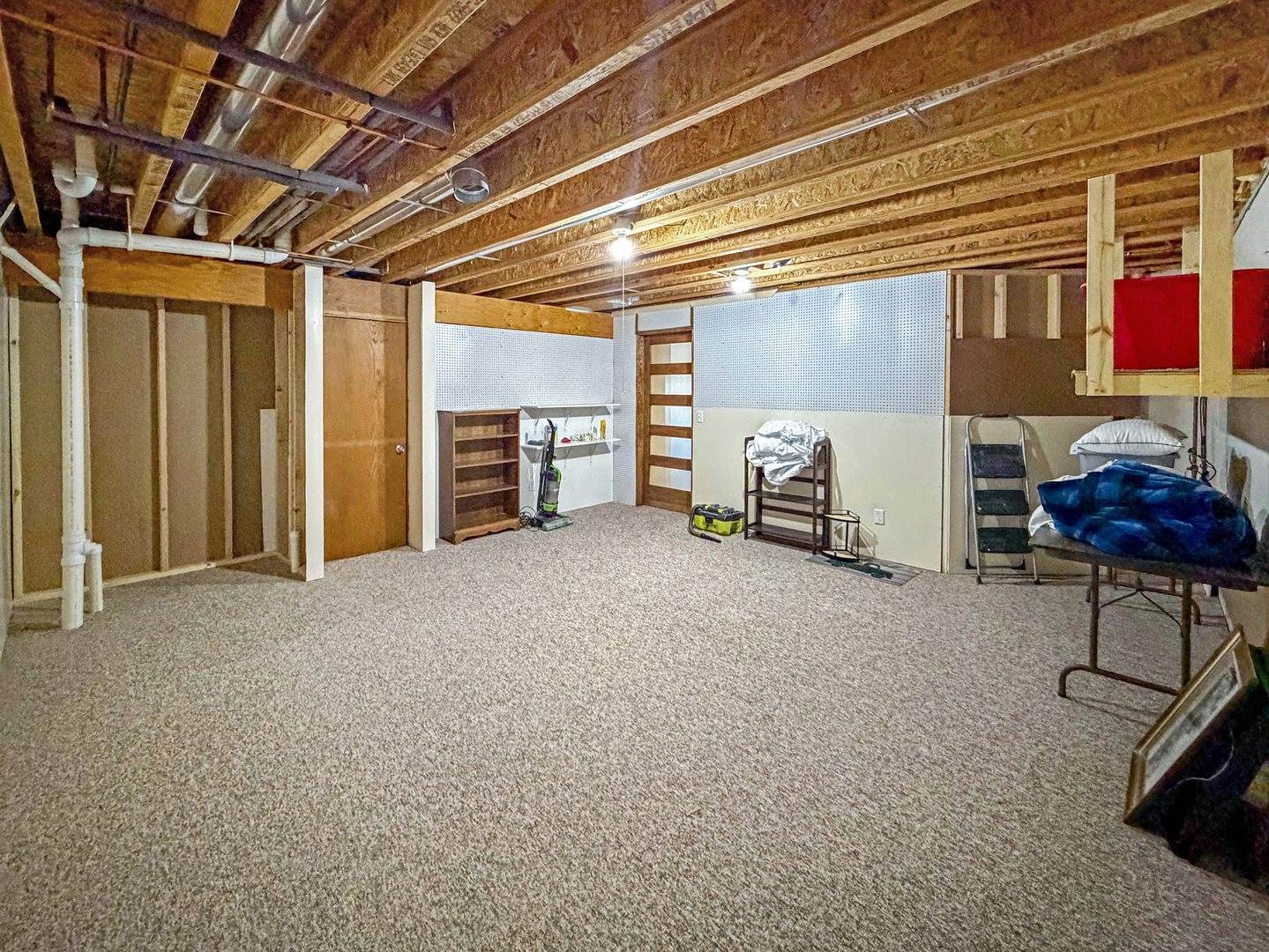 1150 South Greenfield Drive, #1150, Freeport, IL 61032