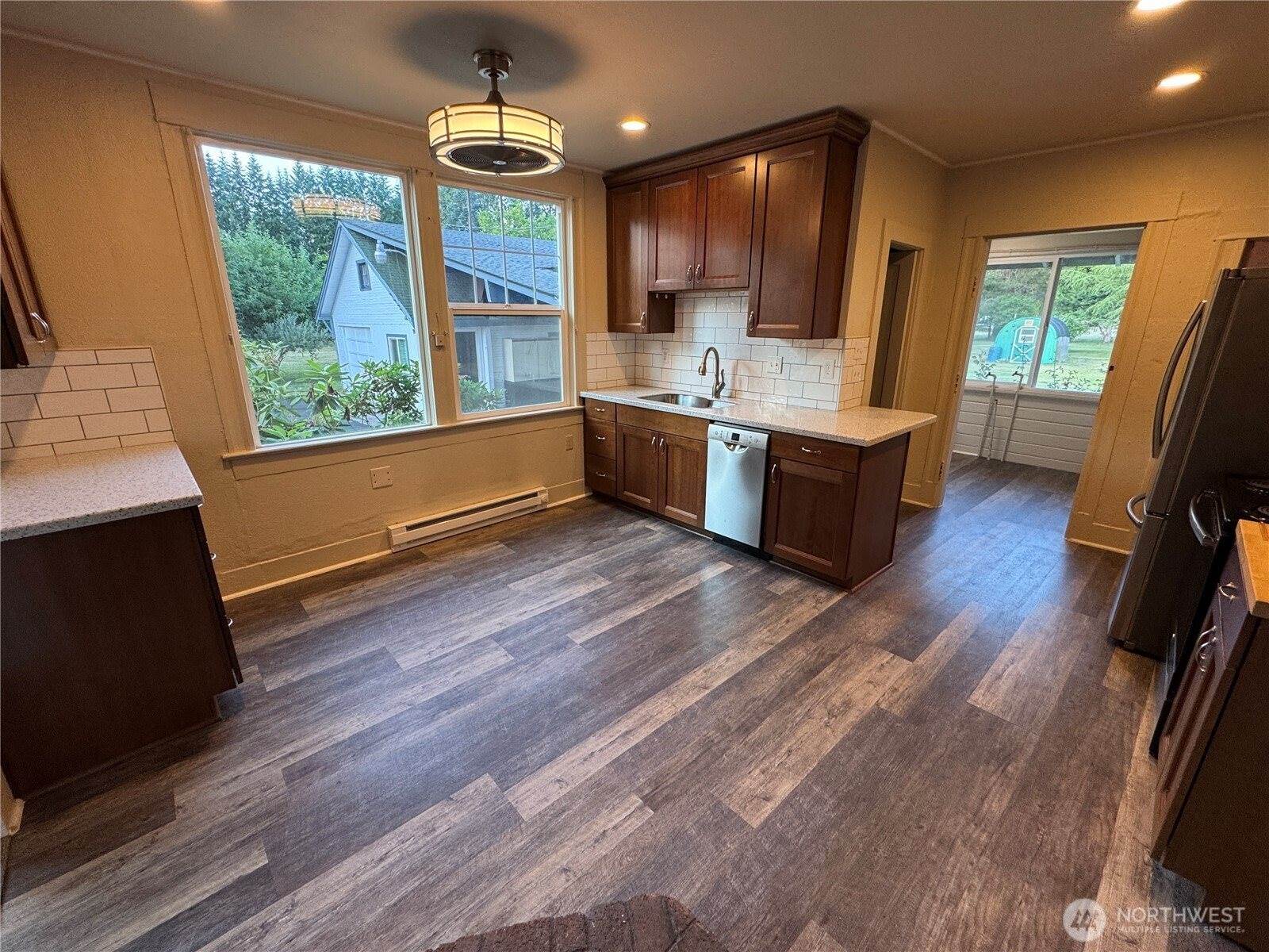 2520 Eureka Avenue, Centralia, WA 98531