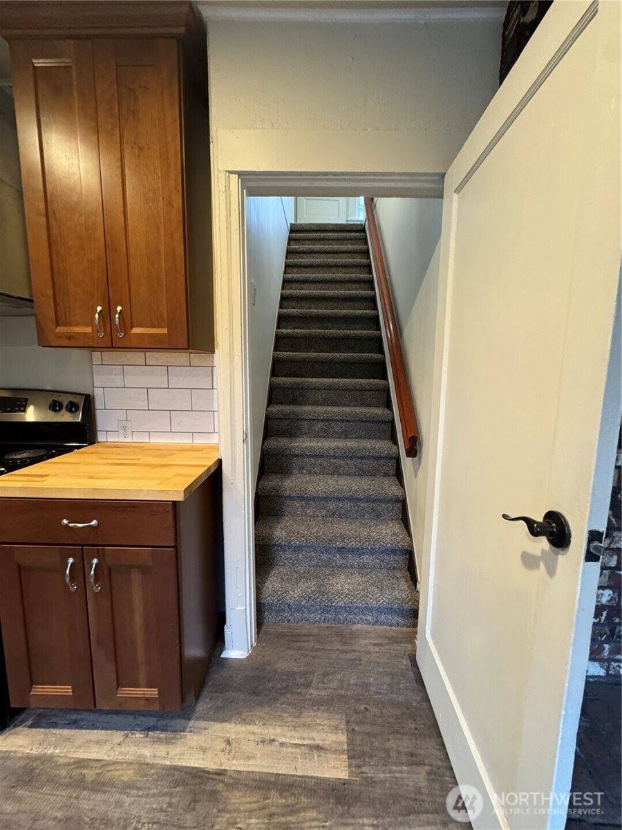 2520 Eureka Avenue, Centralia, WA 98531
