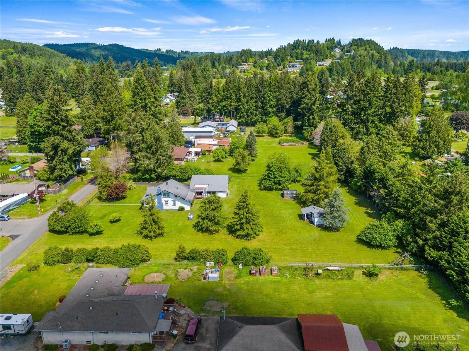 2520 Eureka Avenue, Centralia, WA 98531