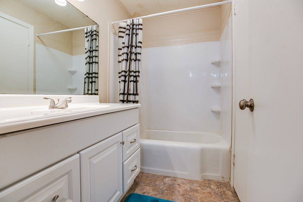 1908 Webster Street, San Angelo, TX 76901