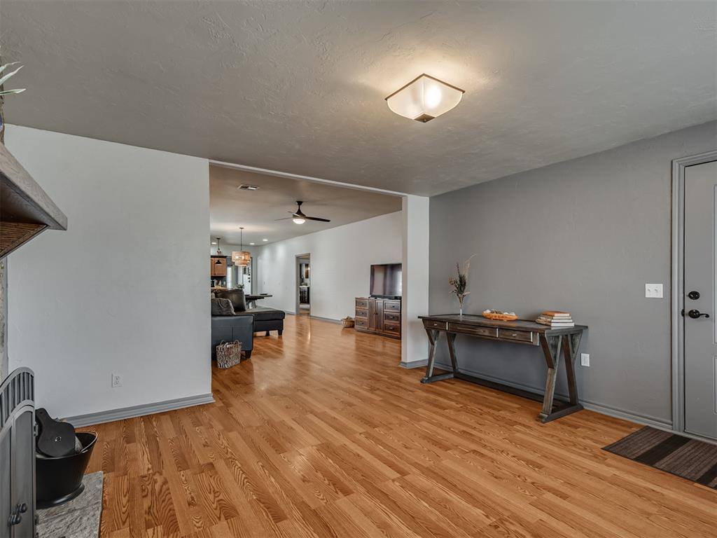 1309 North Broadway Avenue, Shawnee, OK 74801