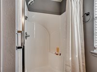 1309 North Broadway Avenue, Shawnee, OK 74801