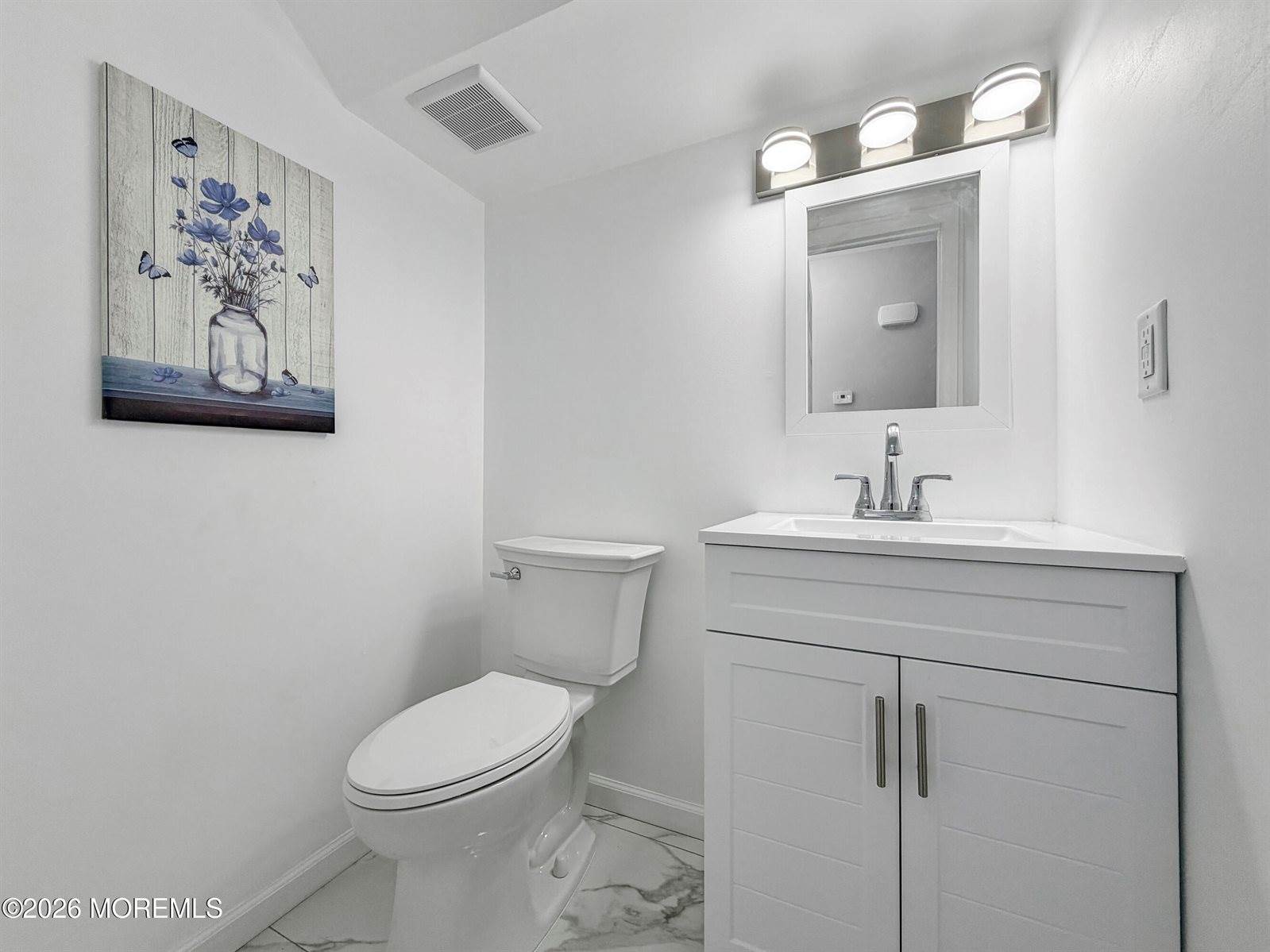 2003 Meadowlands Court, Toms River, NJ 08755