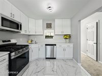 2003 Meadowlands Court, Toms River, NJ 08755