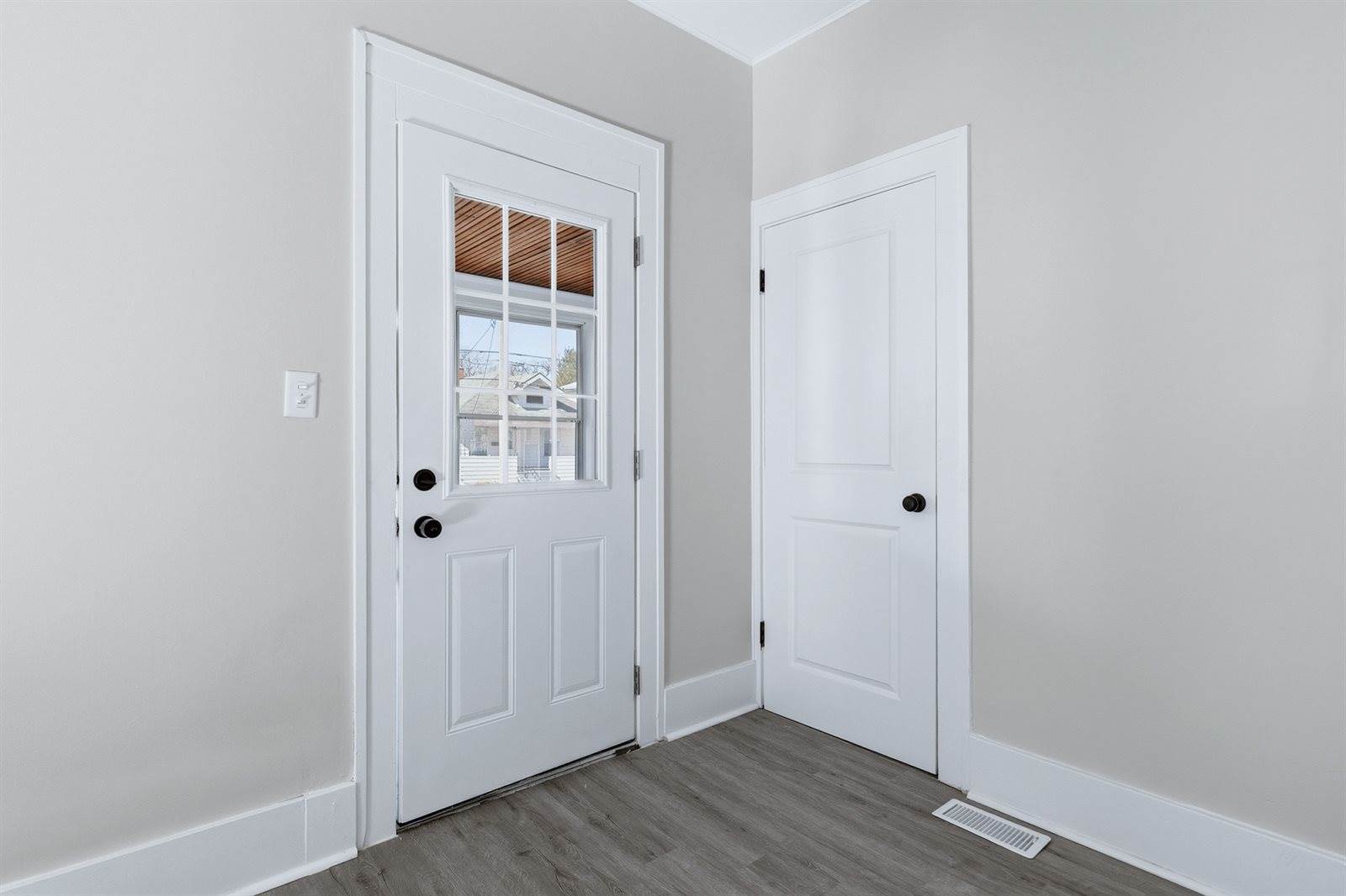 1217 35th Street, Rock Island, IL 61201