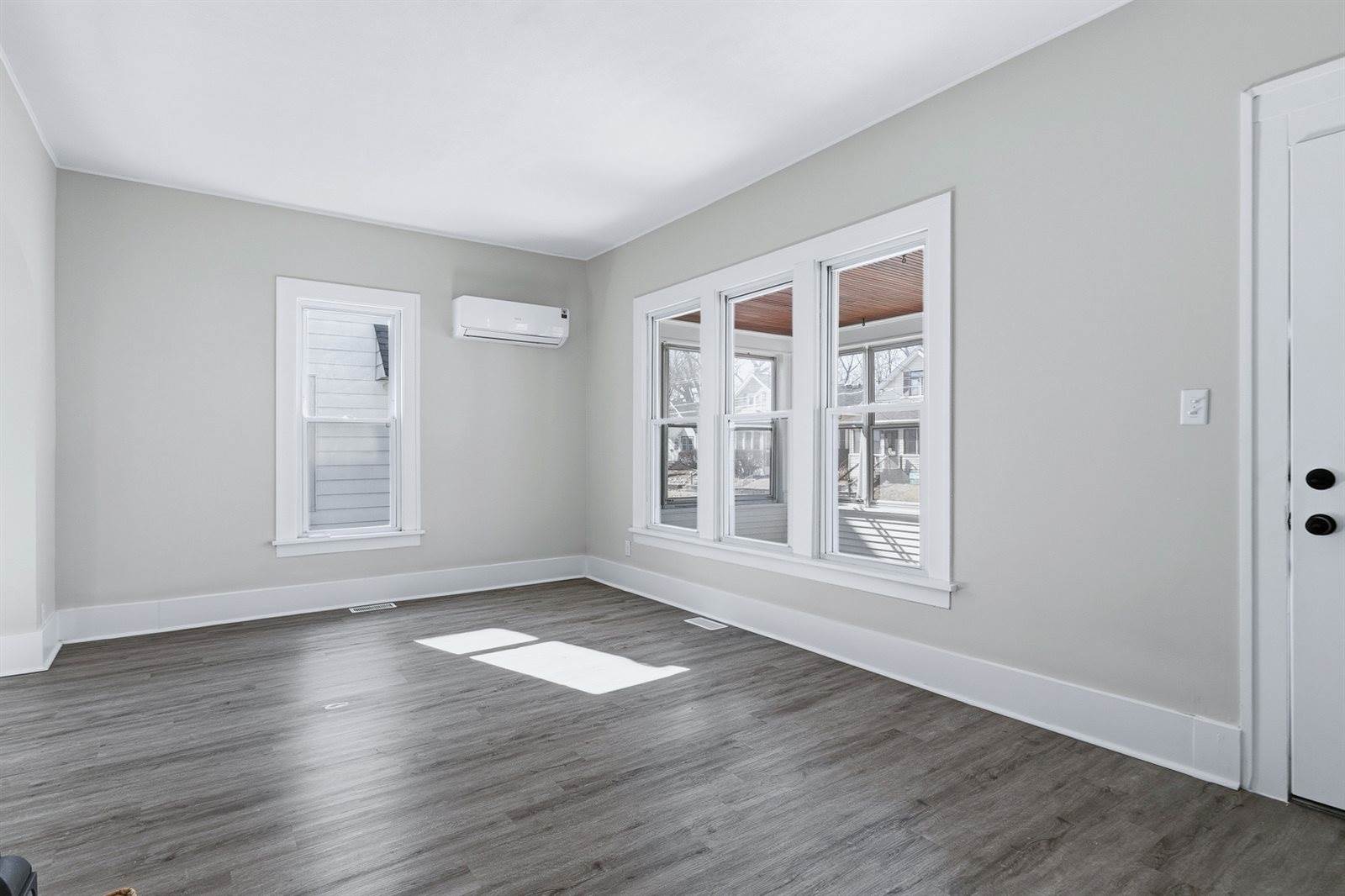 1217 35th Street, Rock Island, IL 61201