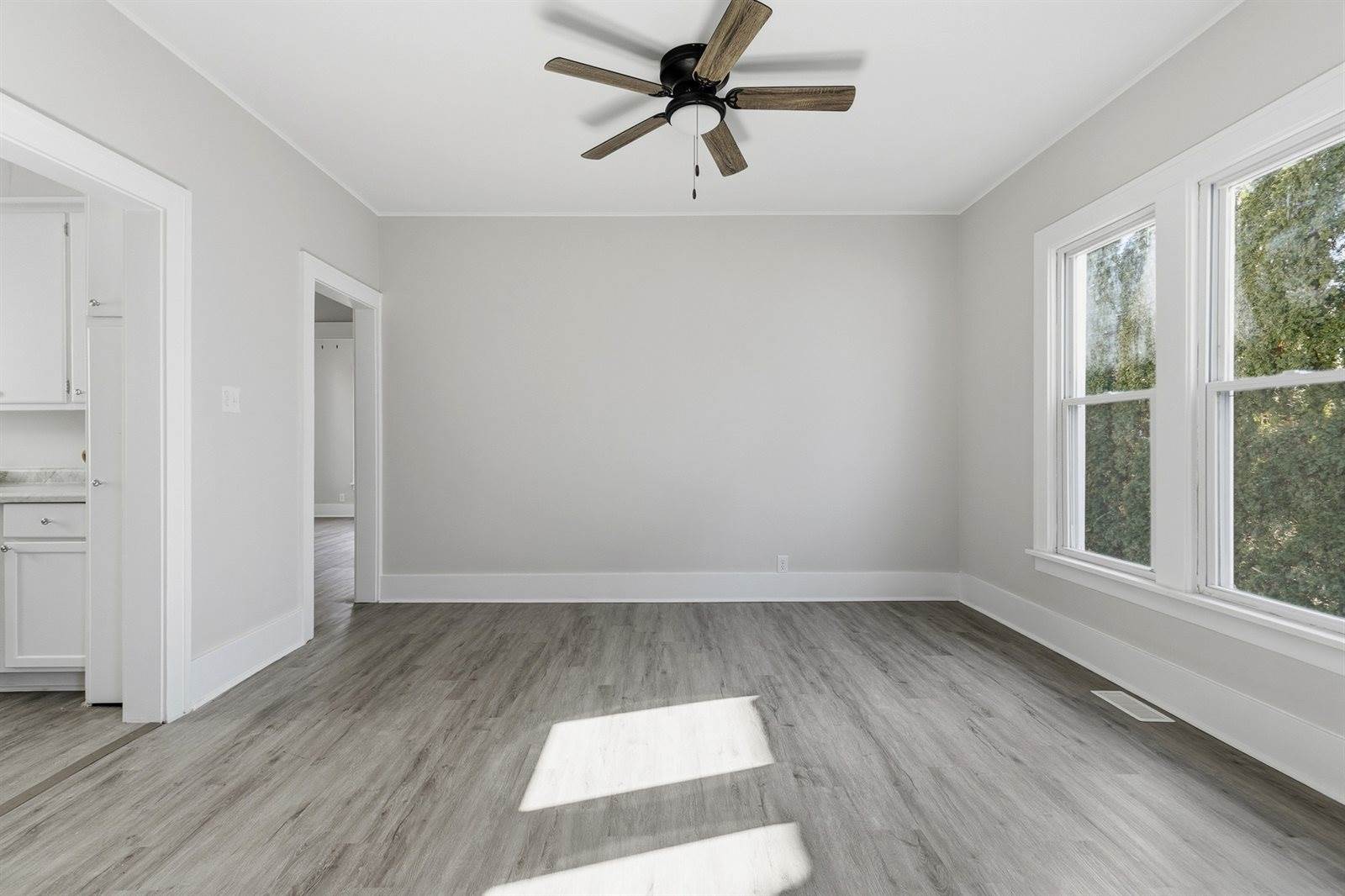 1217 35th Street, Rock Island, IL 61201