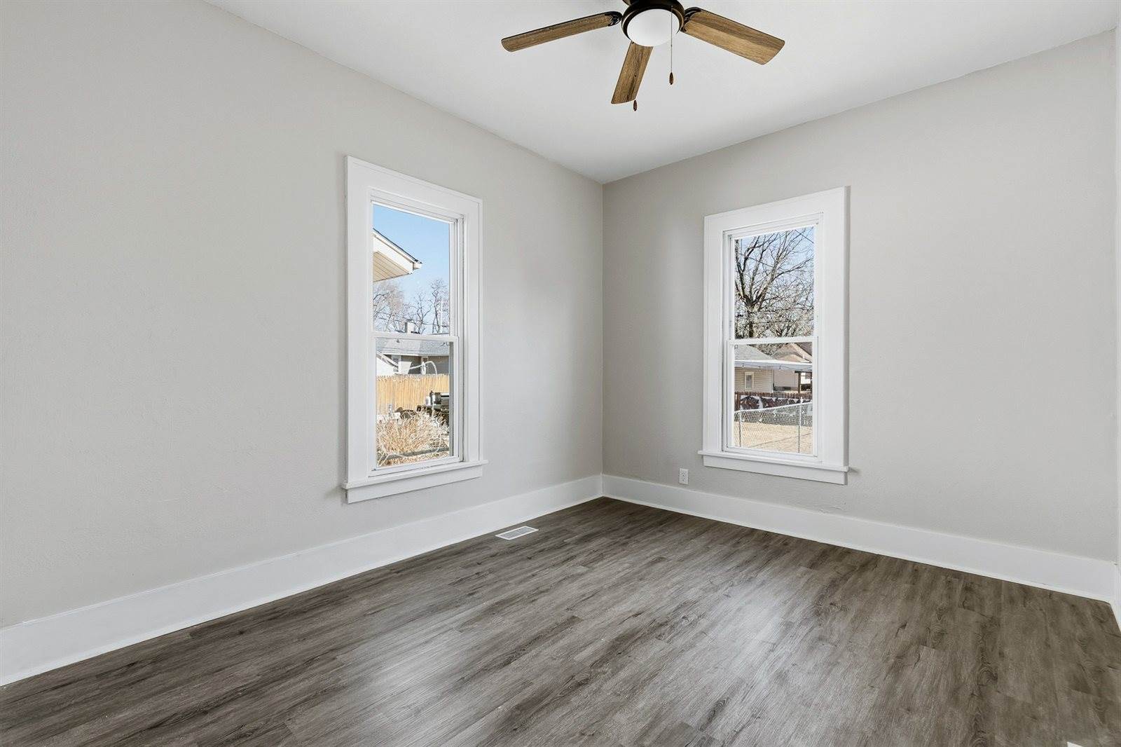 1217 35th Street, Rock Island, IL 61201