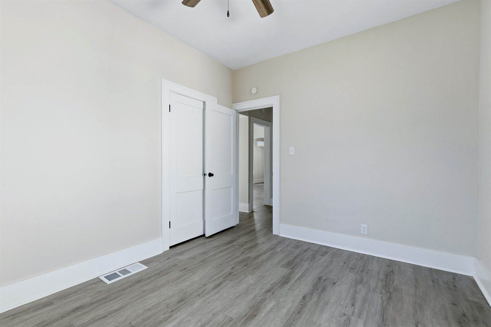 1217 35th Street, Rock Island, IL 61201