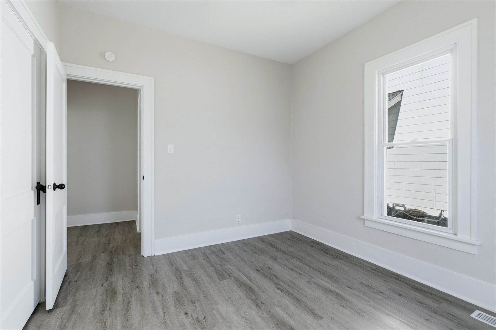 1217 35th Street, Rock Island, IL 61201