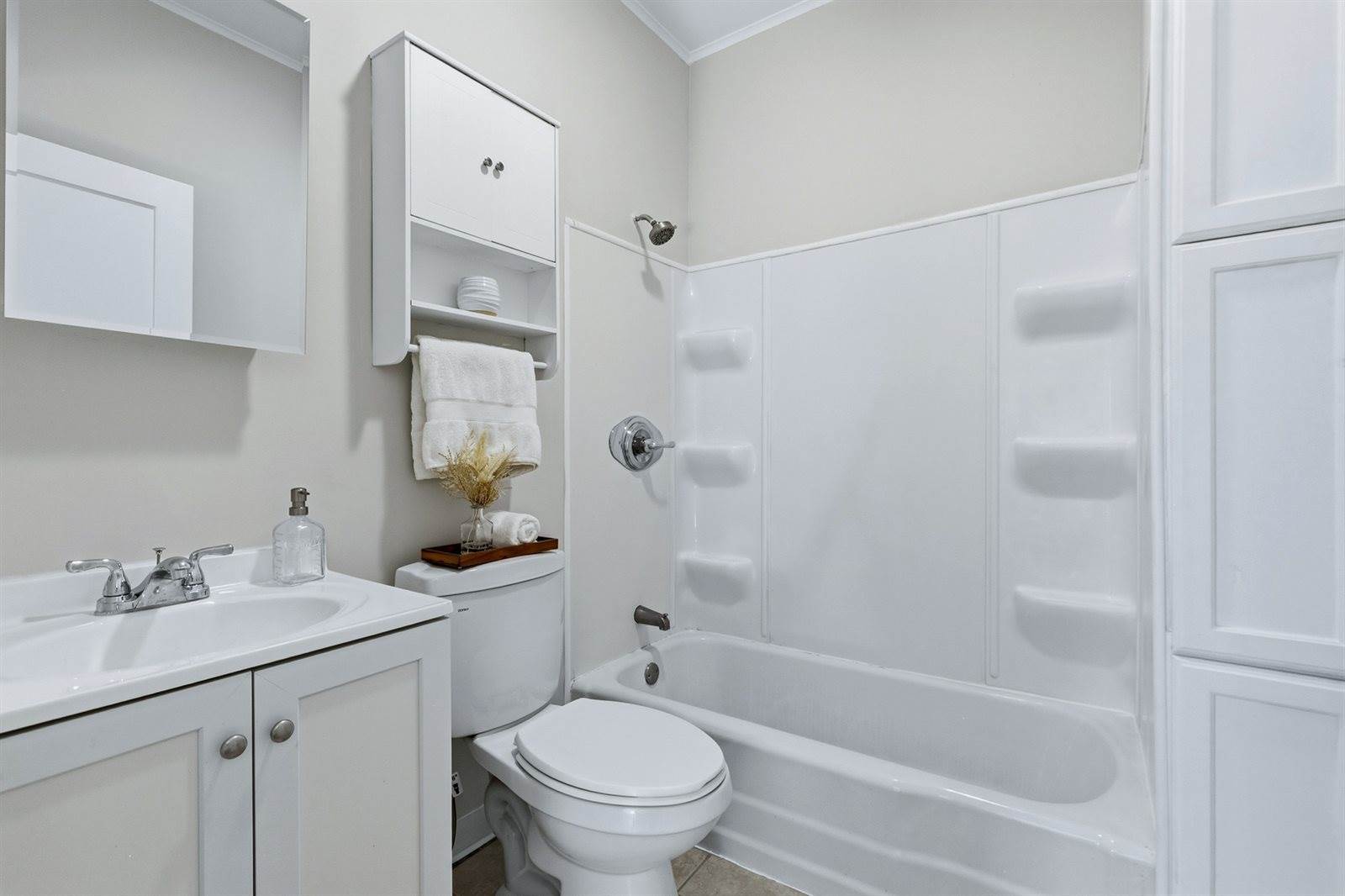 1217 35th Street, Rock Island, IL 61201