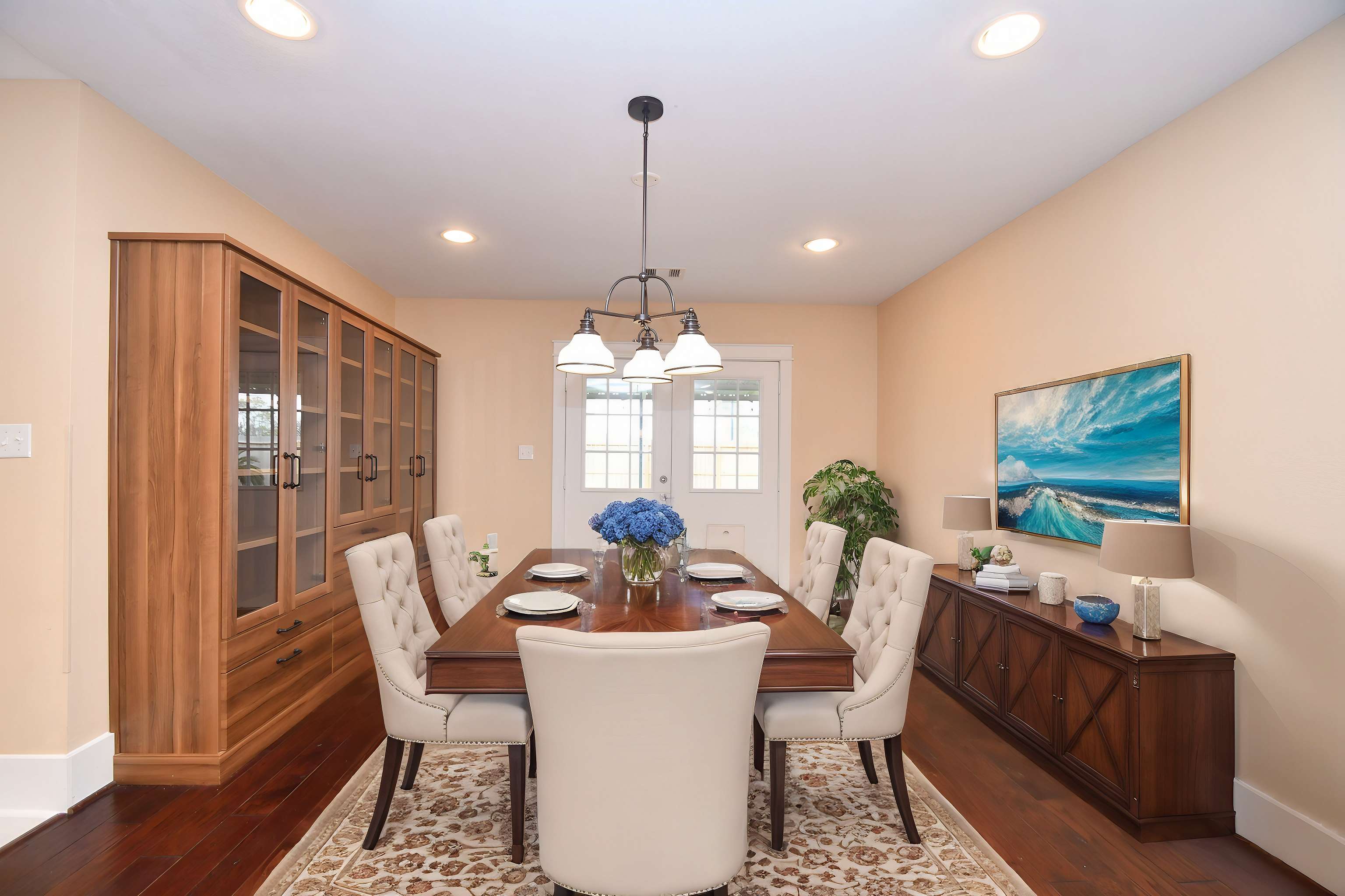 1406 foxwood, houston, TX 77008