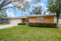 1406 foxwood, houston, TX 77008