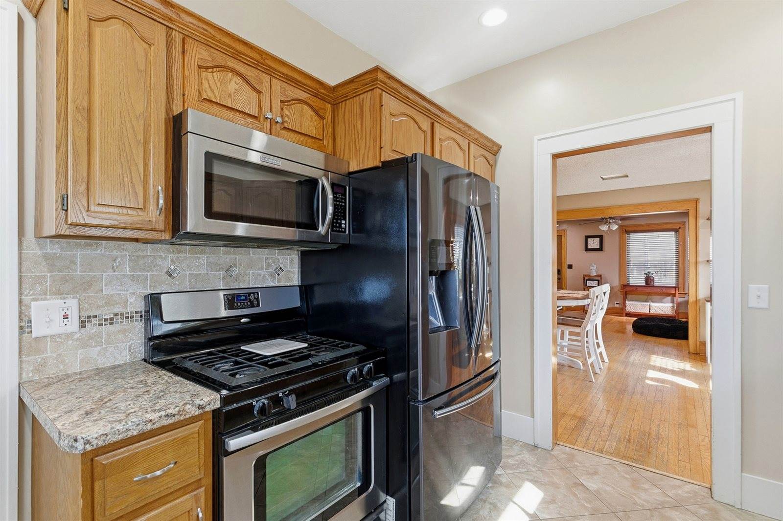 1734 North Howell Street, Davenport, IA 52804