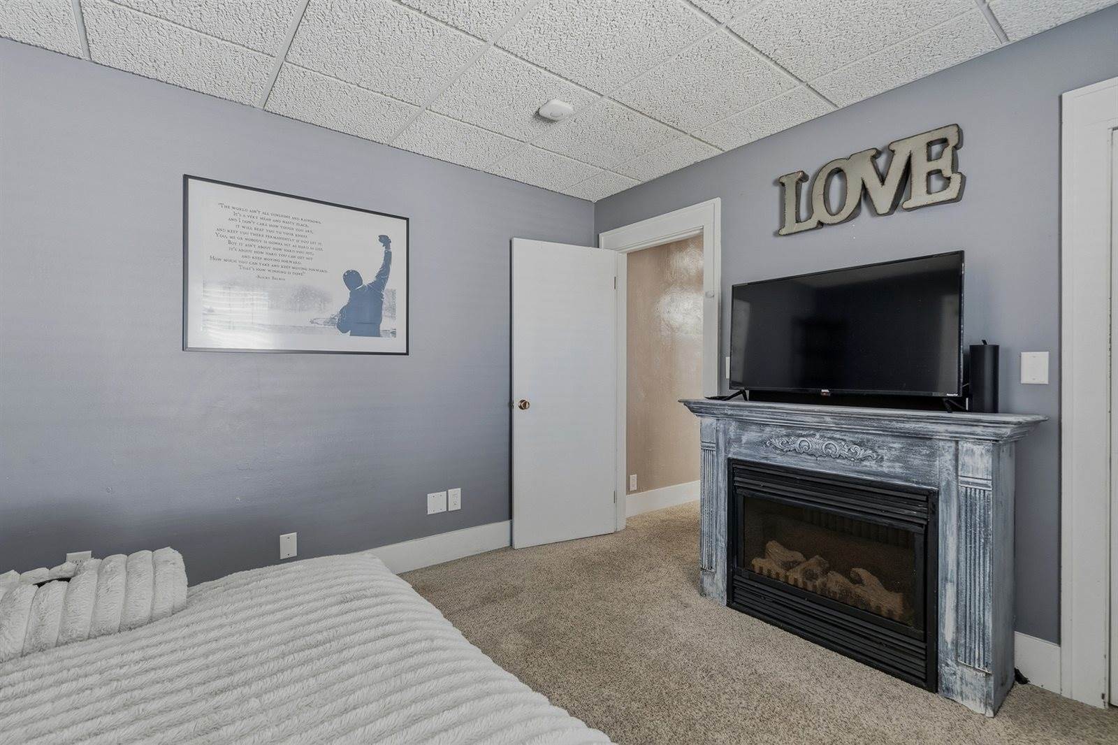 1734 North Howell Street, Davenport, IA 52804