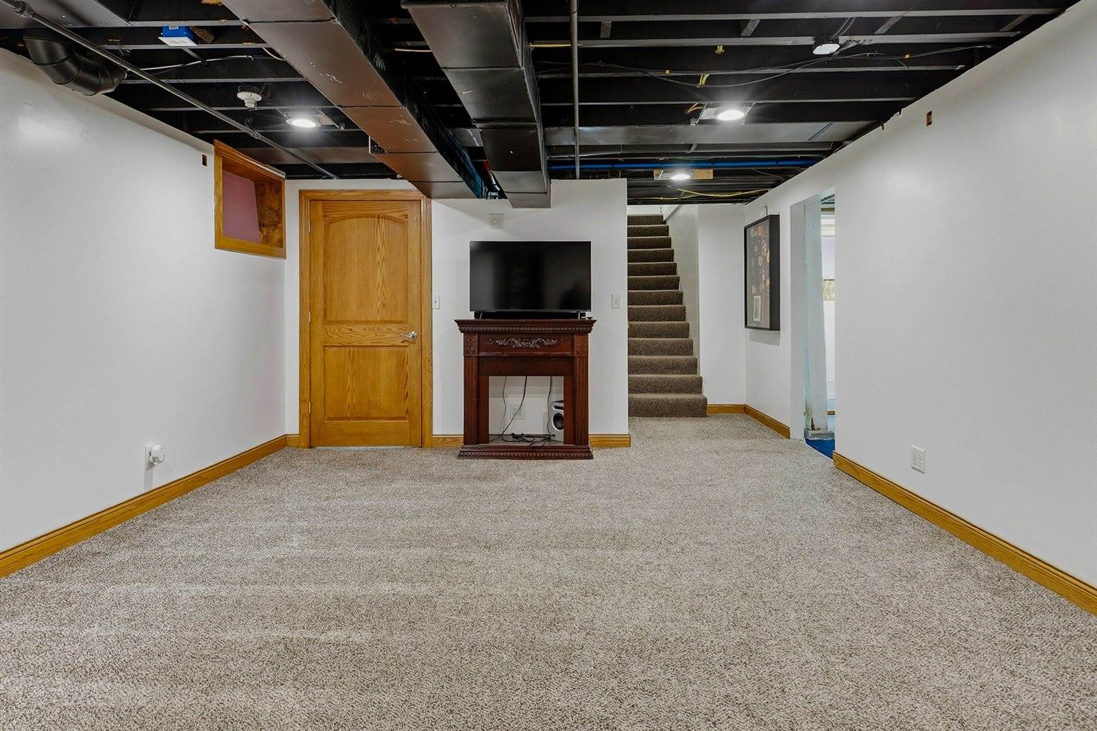 1734 North Howell Street, Davenport, IA 52804