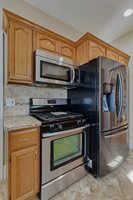 1734 North Howell Street, Davenport, IA 52804