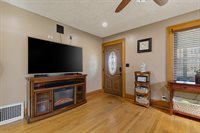 1734 North Howell Street, Davenport, IA 52804