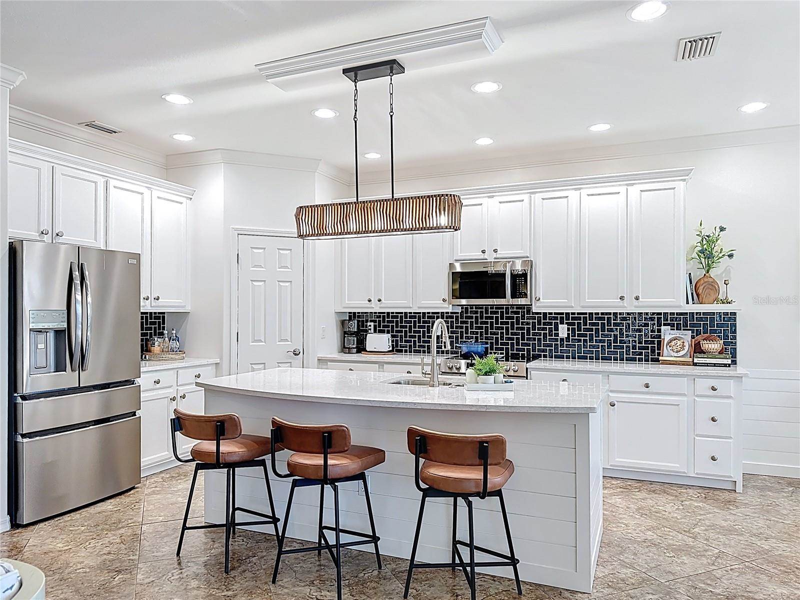 1896 Batello Drive, Venice, FL 34292