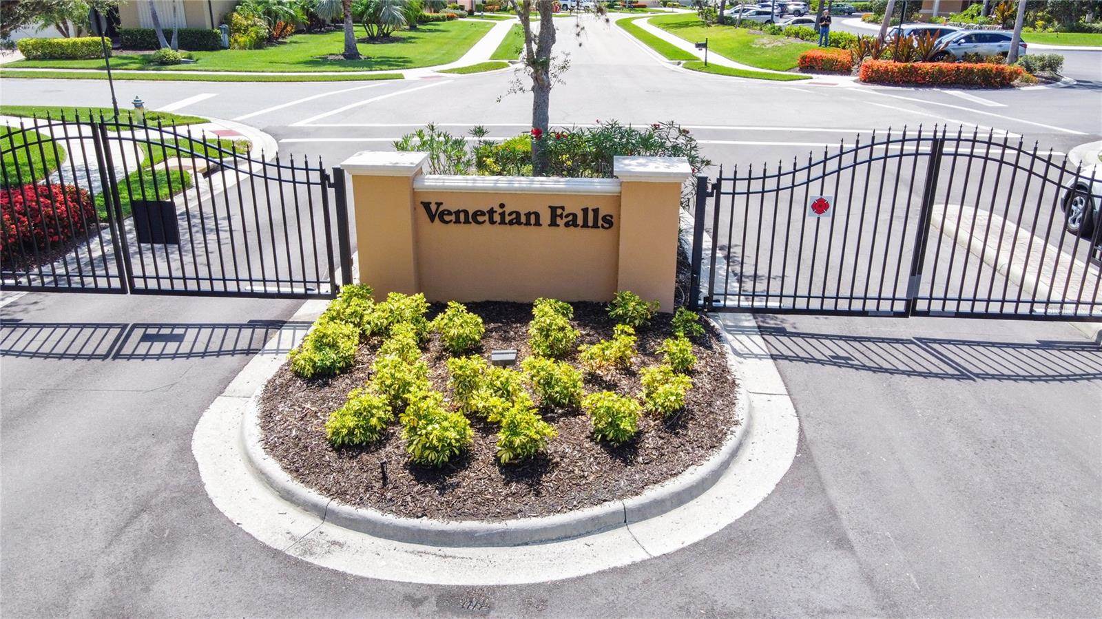 1896 Batello Drive, Venice, FL 34292