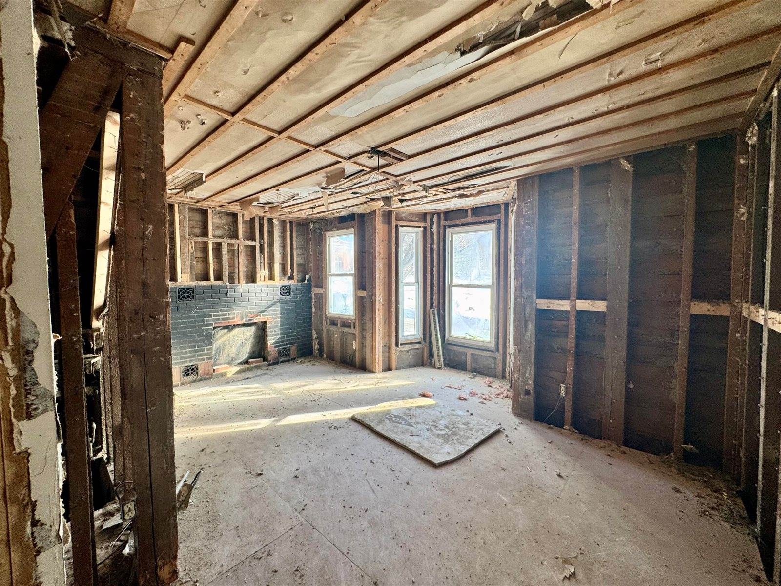 52 Mechanic Street, Bucksport, ME 04416
