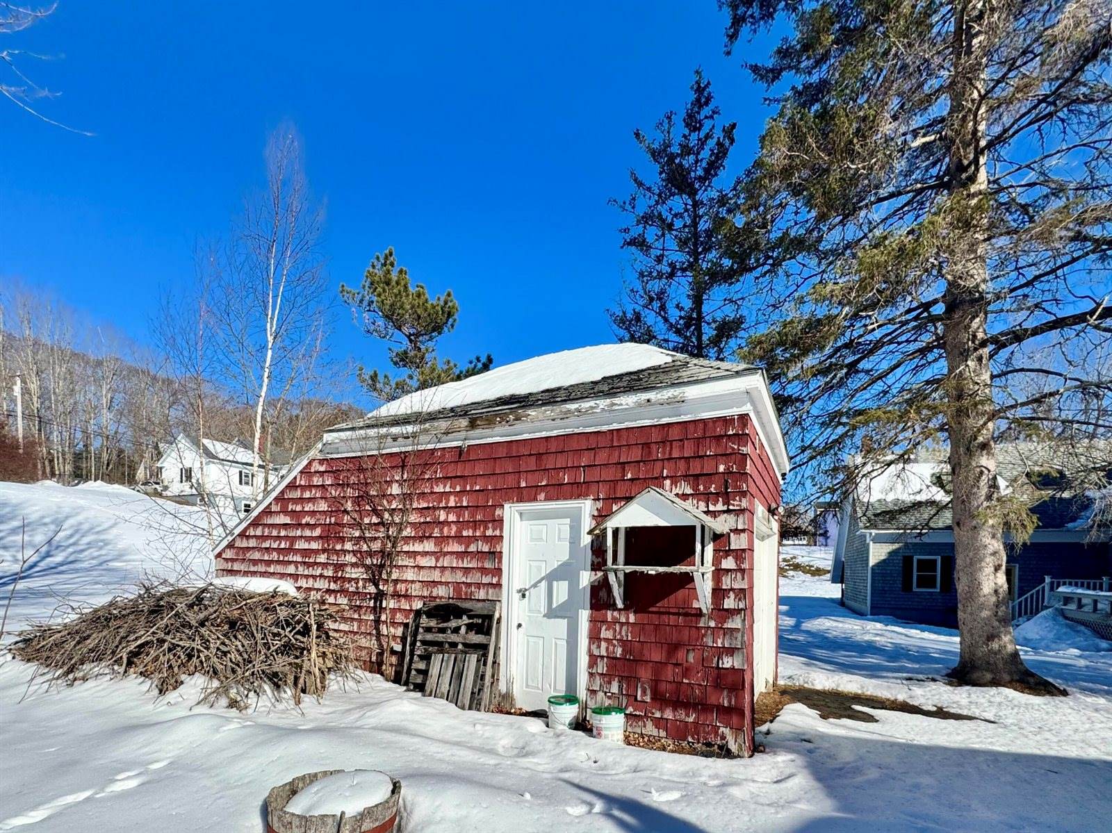 52 Mechanic Street, Bucksport, ME 04416