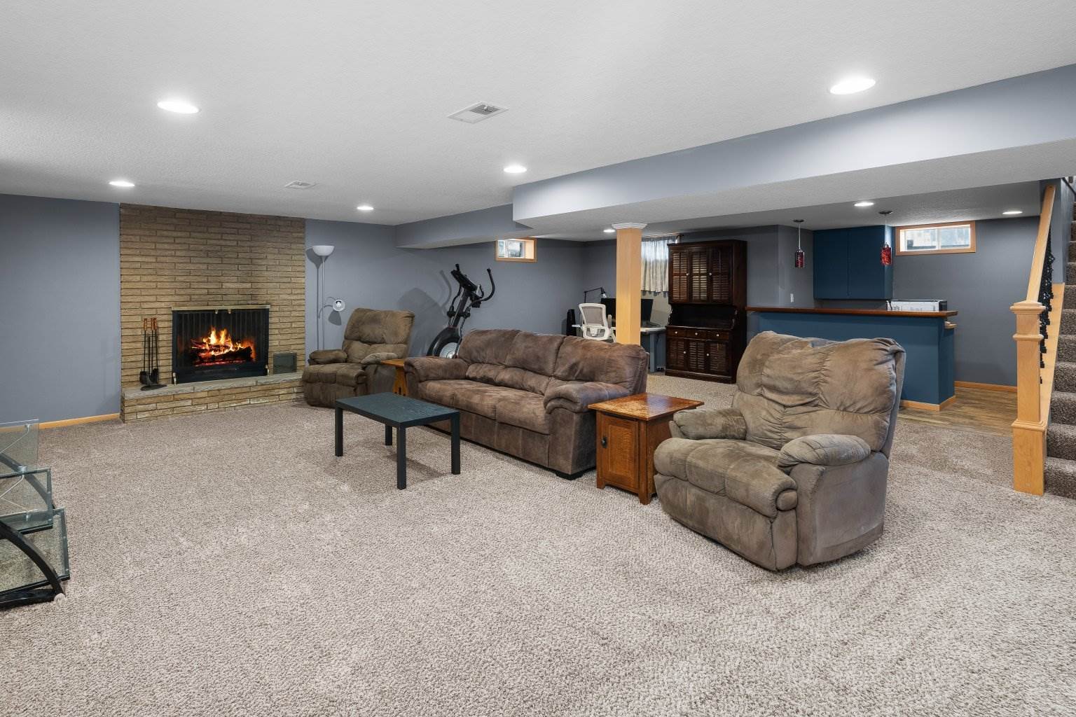 1007 West Central Park Avenue, Davenport, IA 52804