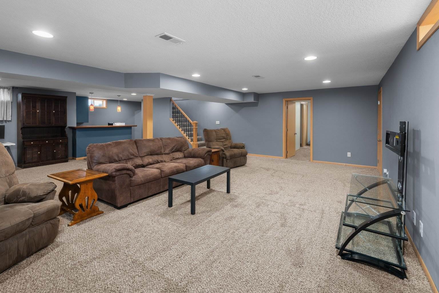 1007 West Central Park Avenue, Davenport, IA 52804