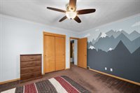 1007 West Central Park Avenue, Davenport, IA 52804