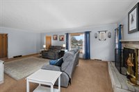 1007 West Central Park Avenue, Davenport, IA 52804