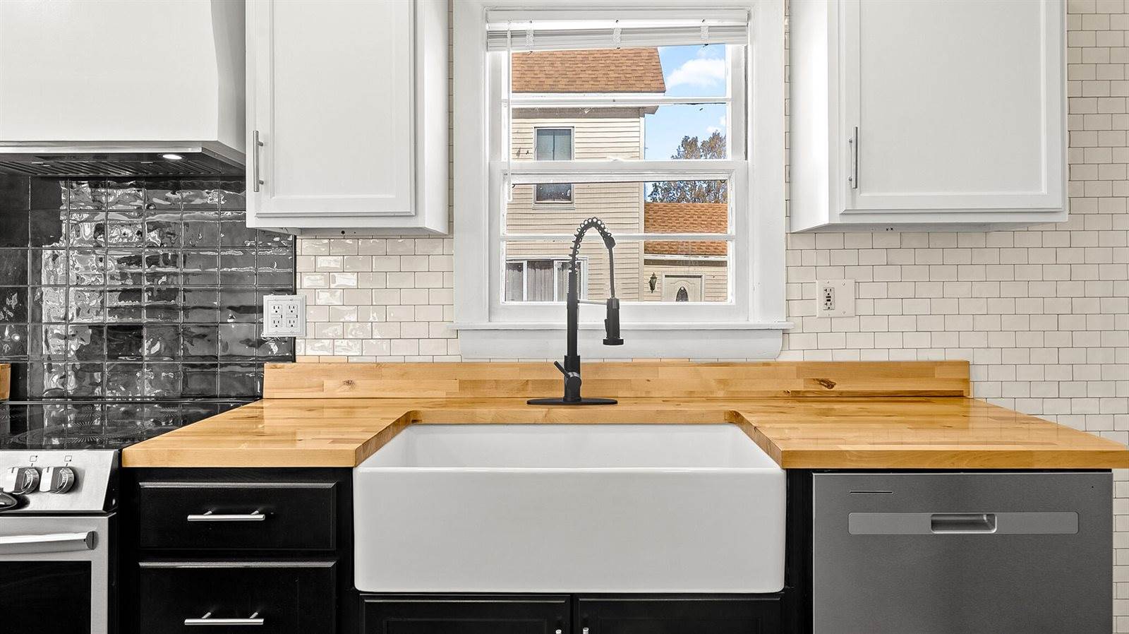 139 Palm Street, Bangor, ME 04401