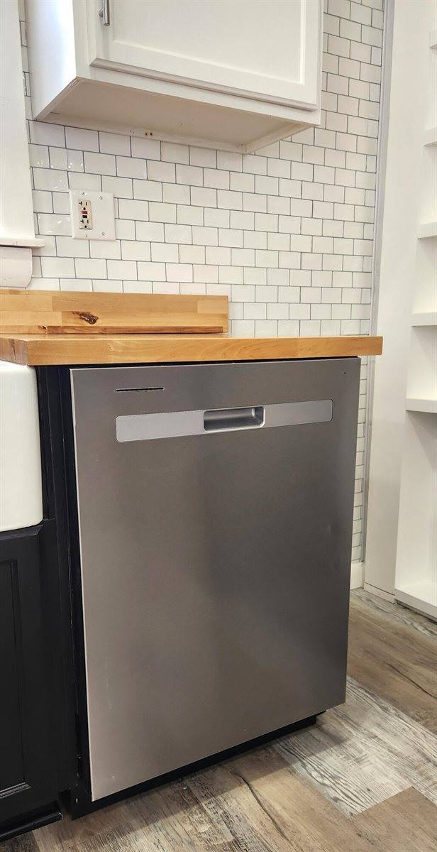 139 Palm Street, Bangor, ME 04401