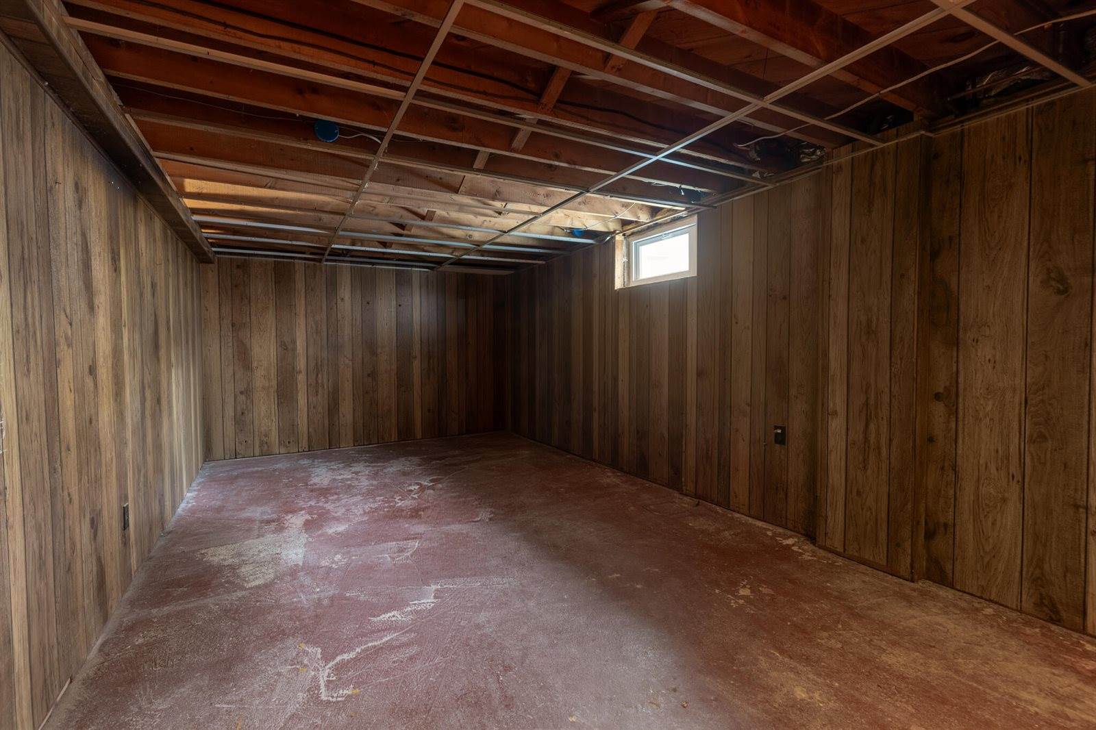 139 Palm Street, Bangor, ME 04401