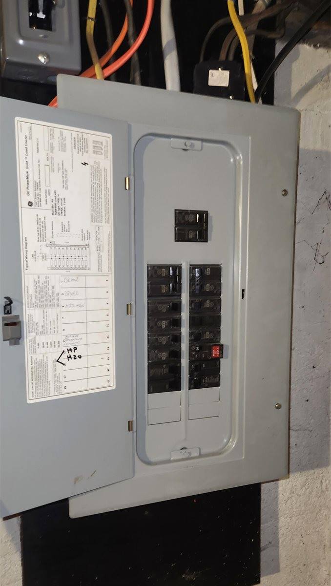 139 Palm Street, Bangor, ME 04401